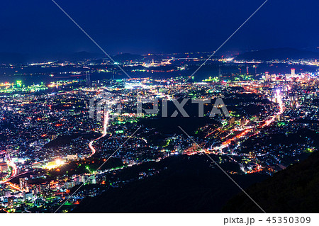 皿倉山展望台から眺める新日本3大夜景【福岡県北九州市】 45350309