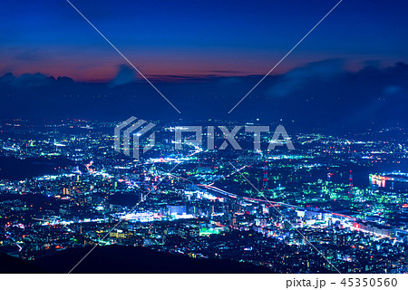 皿倉山展望台から眺める新日本3大夜景【福岡県北九州市】 45350560