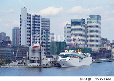 都市風景　東京湾　晴海ふ頭 45354388