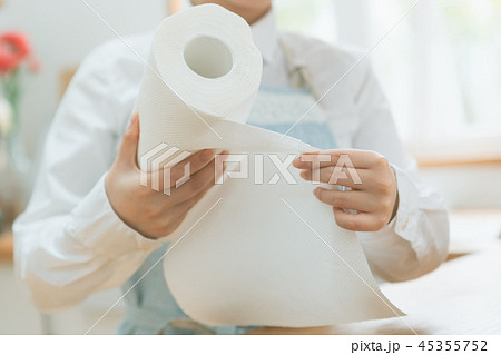 Housework 45355752