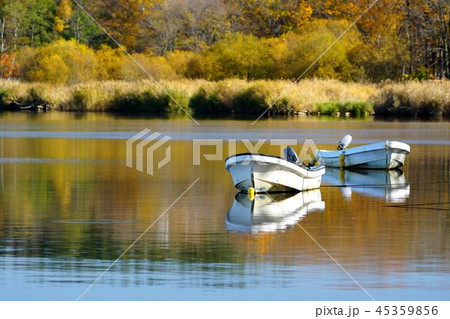 秋の網走湖　 45359856