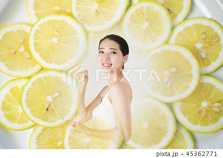 ビューティー 45362771