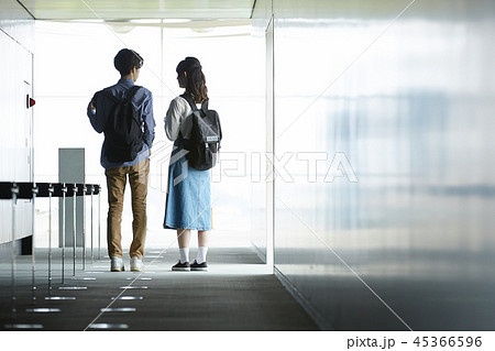 大学生　キャンパスライフ 45366596