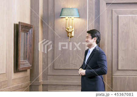 ビジネスマン 社長 男 45367081