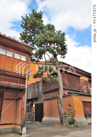 金沢市　にし茶屋街 45375970