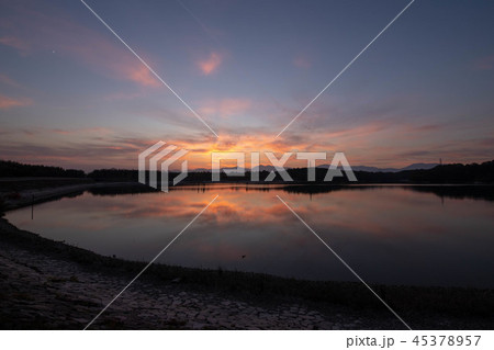 伊坂ダム　夕焼け 45378957