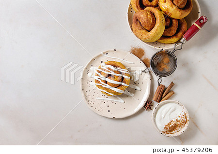 Pumpkin cinnamon buns Pumpkin cinnamon buns 45379206