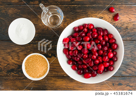 Ingredients for traditional cranberry sauce 45381674