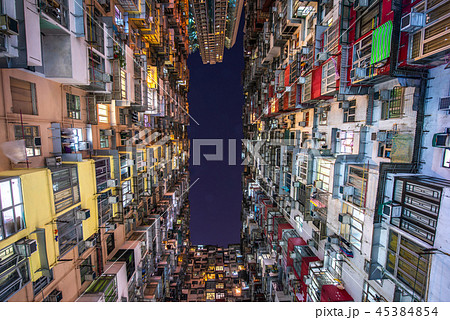 香港　モンスターマンション　夜景 45384854