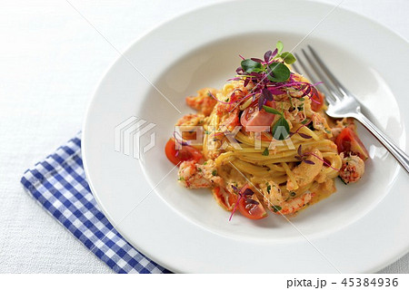 ロブスターのクリームスパゲッティ 45384936