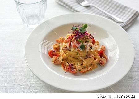 ロブスターのクリームスパゲッティ 45385022