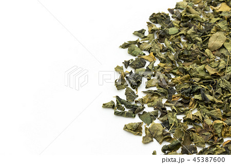 モリンガ: Moringa dry leaves 45387600