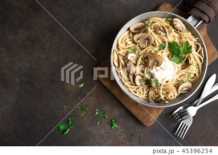 Mushroom Spaghetti Pasta 45396254