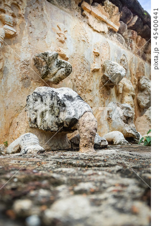 UNESCO World Heritage site Wat Chedi Si Hong 45400441