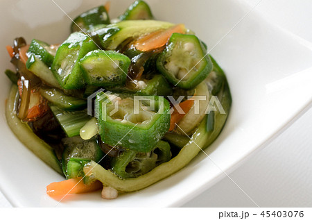 オクラの塩昆布和え オクラの塩昆布和え 45403076