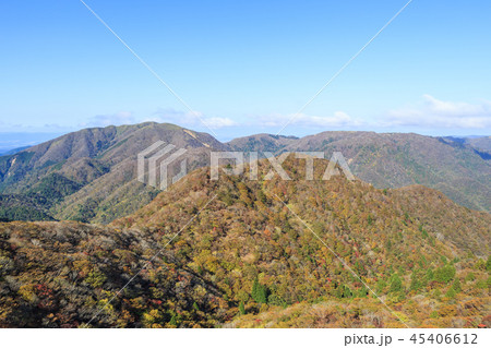 秋の御在所岳 朝の山上公園からの眺望 秋の御在所岳 朝の山上公園からの眺望 45406612