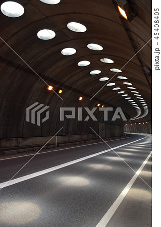 海岸道路のシェルター 45408405