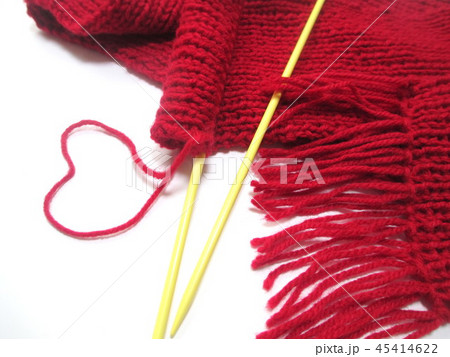 心を込めて手づくり　手編みのマフラー 45414622