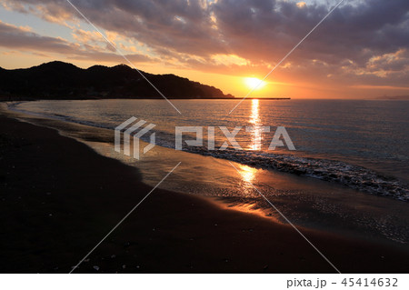 上総湊海岸の夕暮れ(富津市) 上総湊海岸の夕暮れ(富津市) 45414632