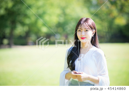 女性 女 女の子 45414860