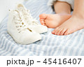 ２歳半の足と靴（１６センチ）４ 45416407