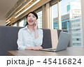 オフィス：女性 45416824