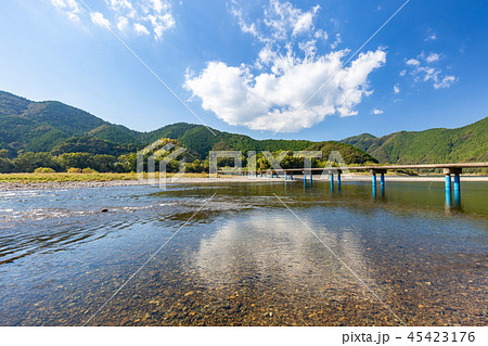 佐田沈下橋の風景 佐田沈下橋の風景 45423176