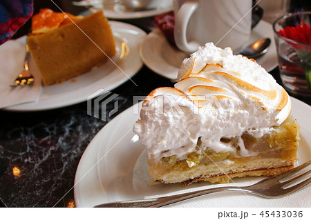 セイヨウスグリのケーキ(ドイツケーキ) セイヨウスグリのケーキ(ドイツケーキ) 45433036