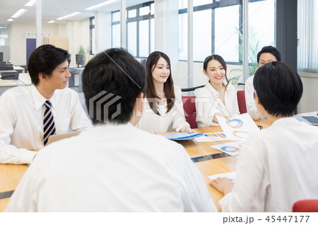 オフィス　ビジネス　 45447177