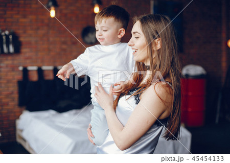 Mother with little son 45454133