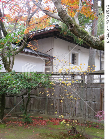 金沢　成巽閣　紅葉 45458021