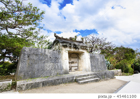 沖縄 首里城 園比屋武御嶽石門 沖縄 首里城 園比屋武御嶽石門 45461100