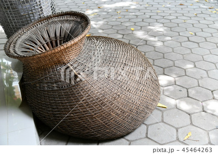 The wicker, for fish, in the former. 45464263