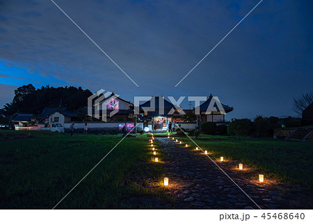 奈良 明日香村 飛鳥光の回廊 川原寺の前のライトアップ 奈良 明日香村 飛鳥光の回廊 川原寺の前のライトアップ 45468640