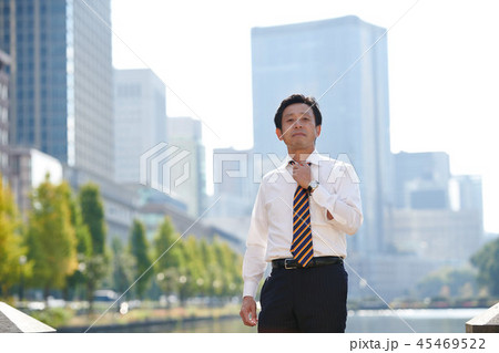 ビジネス　ミドル 45469522