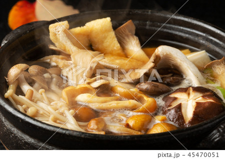 きのこ鍋 45470051