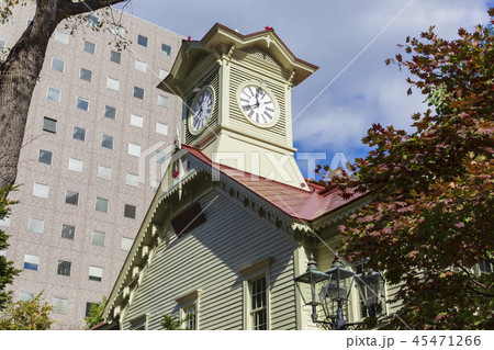 札幌市時計台（お色直し後） 45471266
