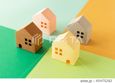 隣家との境界 境界線 土地 不動産 境目 隣家との境界 境界線 土地 不動産 境目 45475202