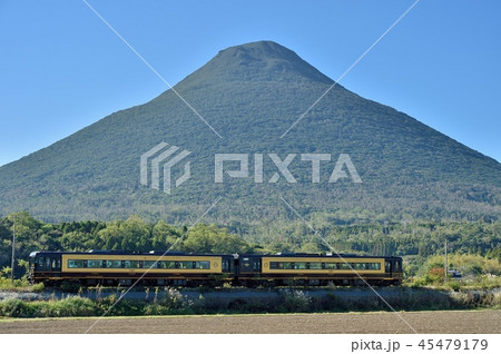 A列車 指宿枕崎線を走る 45479179