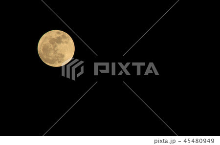 The big moon in the dark night 45480949
