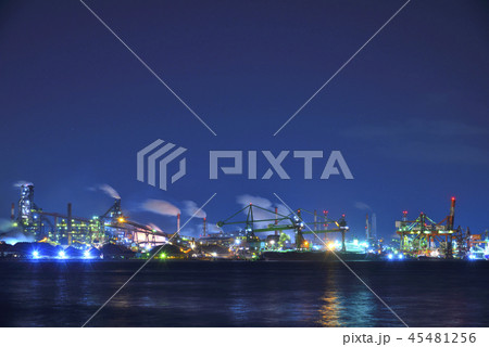 ＜工場夜景＞　潮見埠頭　名古屋港　トリトン 45481256