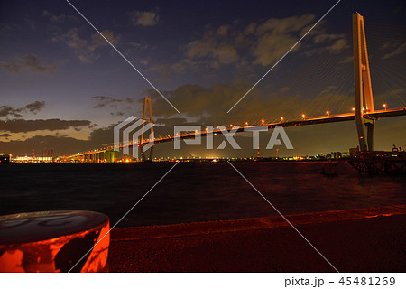 <工場夜景> 潮見埠頭 名古屋港 トリトン <工場夜景> 潮見埠頭 名古屋港 トリトン 45481269