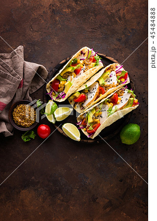 Mexican tacos with chicken meat Mexican tacos with chicken meat 45484888
