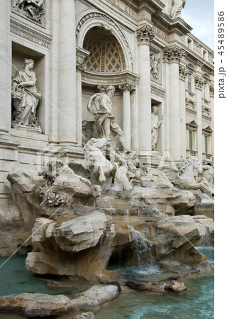 The Trevi Fountain - Rome 45489586