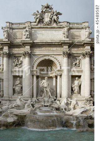 The Trevi Fountain - Rome 45489587