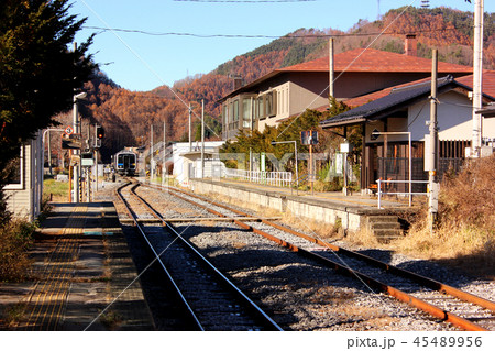小海線佐久海ノ口駅を発車した小諸行列車(3) 小海線佐久海ノ口駅を発車した小諸行列車(3) 45489956