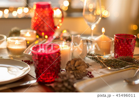 table served for christmas dinner at home table served for christmas dinner at home 45496011