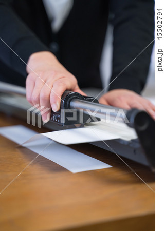 カッター 45502794