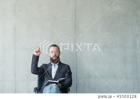 man point up business seminar corporate education man point up business seminar corporate education 45503128