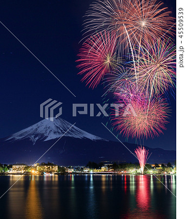 山梨_河口湖花火大会 45509539